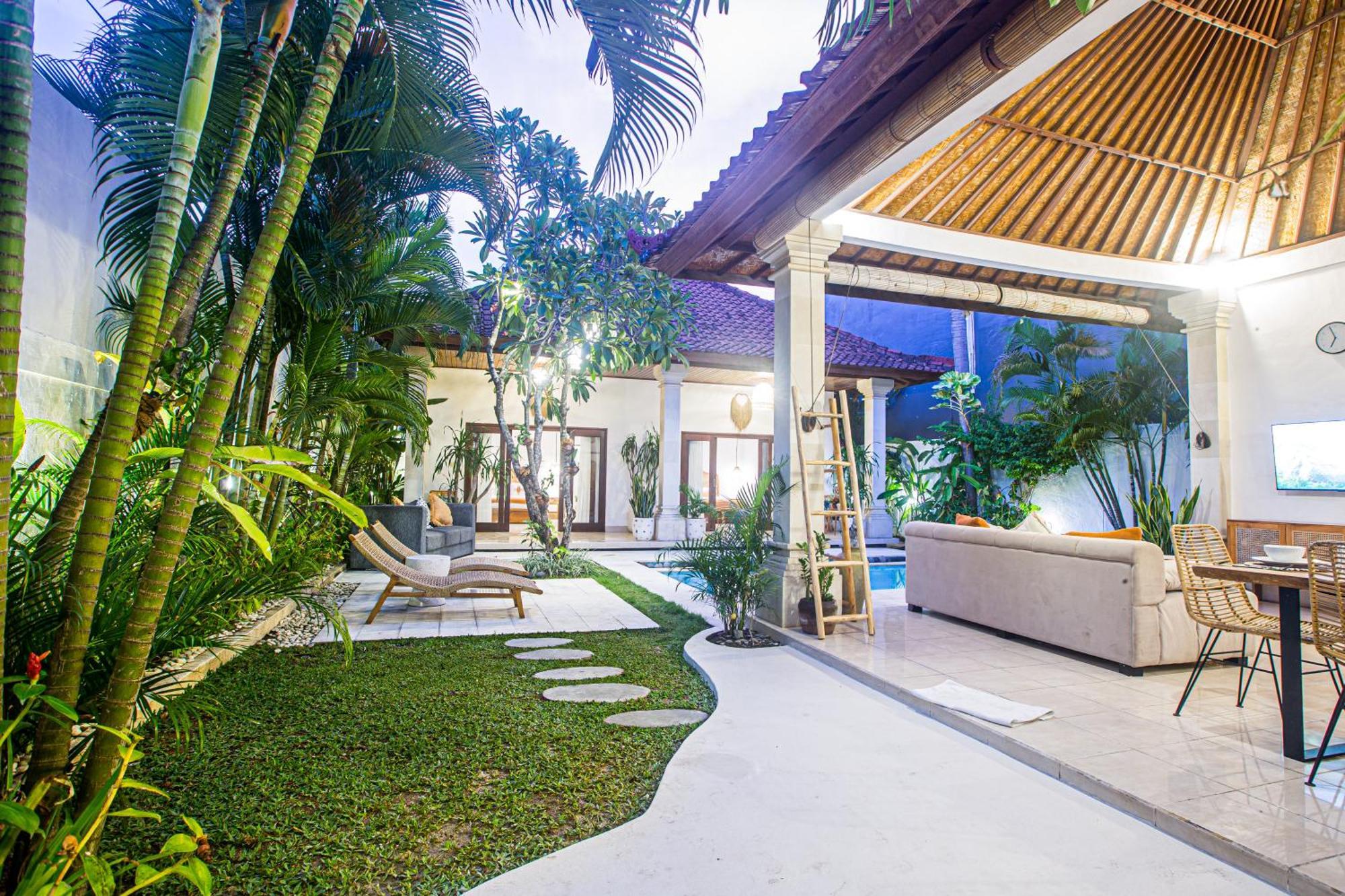 Deba 2 By Bali Solutions Villa *